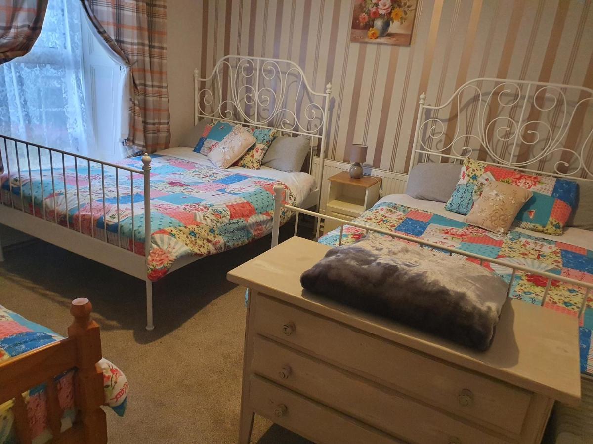 Gordon'S Guesthouse Loughrea Εξωτερικό φωτογραφία