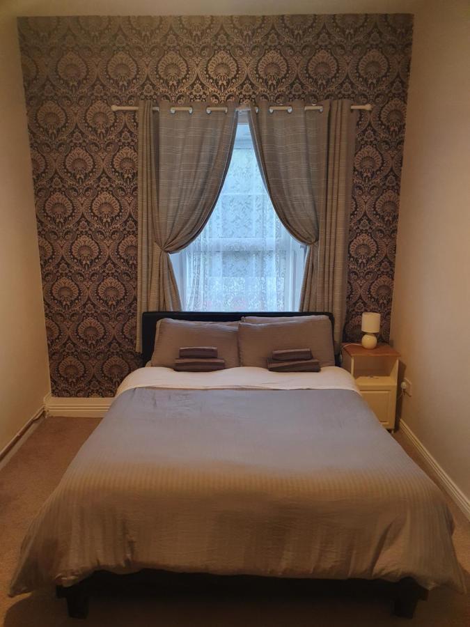 Gordon'S Guesthouse Loughrea Εξωτερικό φωτογραφία